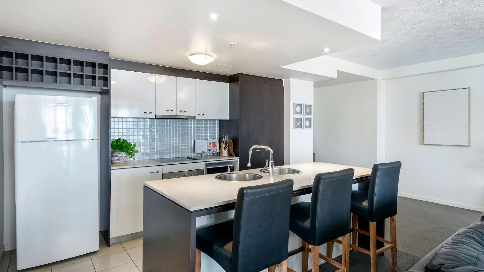Salinas By The Sea - Coasthm Apartment Gold Coast 0*,